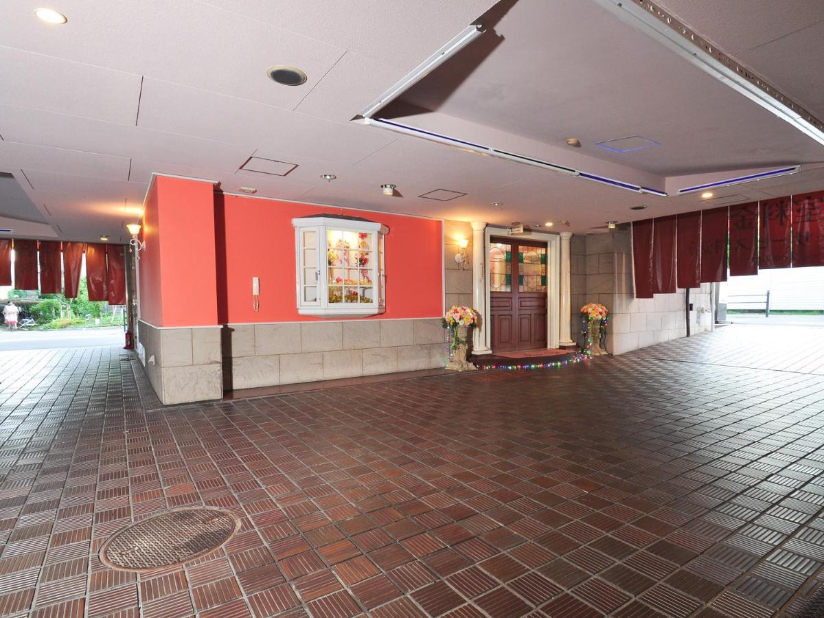 Roselips Tsuruhashi ローズリップス鶴橋 Hotel Osaka Bagian luar foto